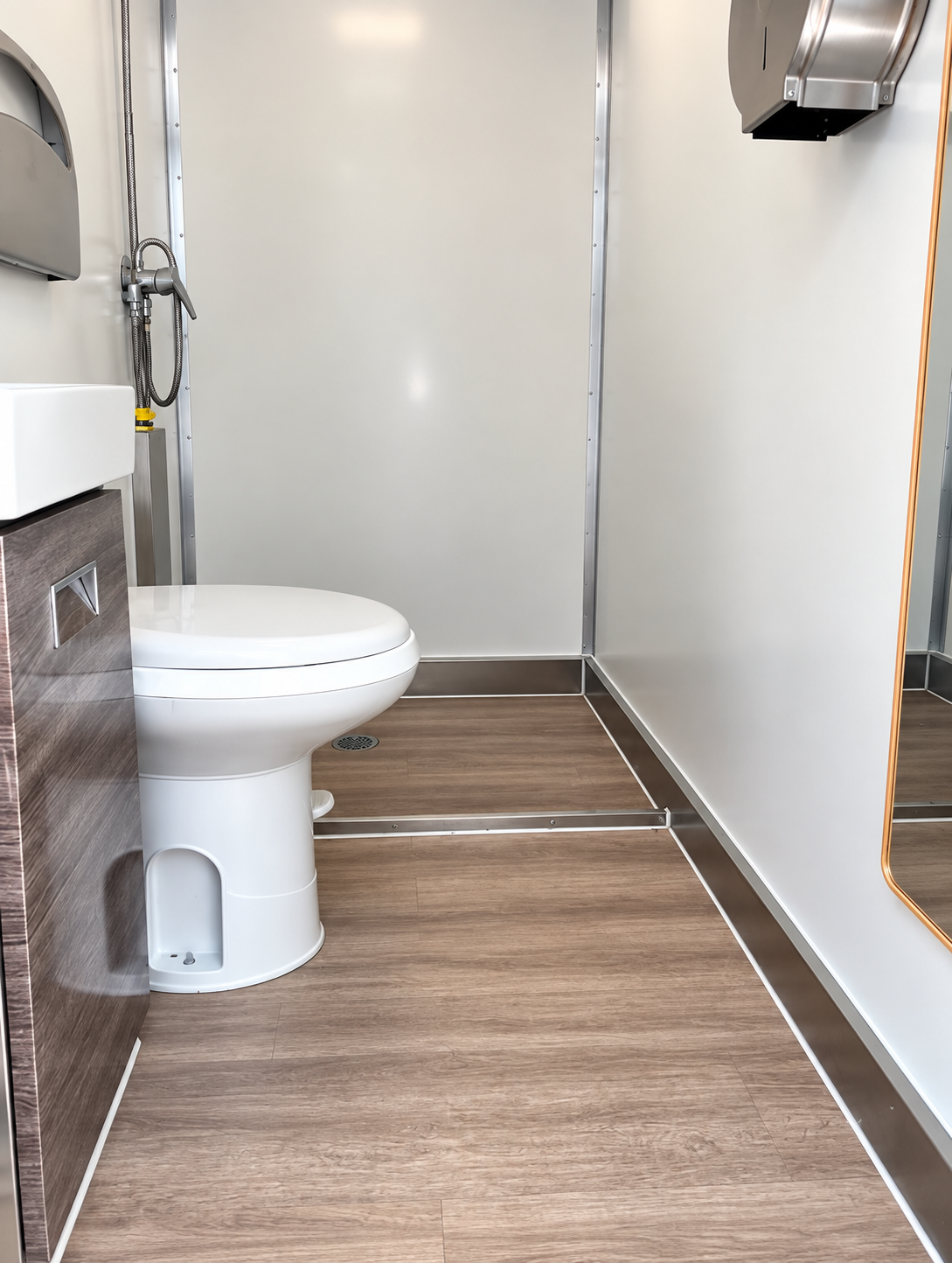 30 ft Shower-Restroom Combination · 10 Stalls